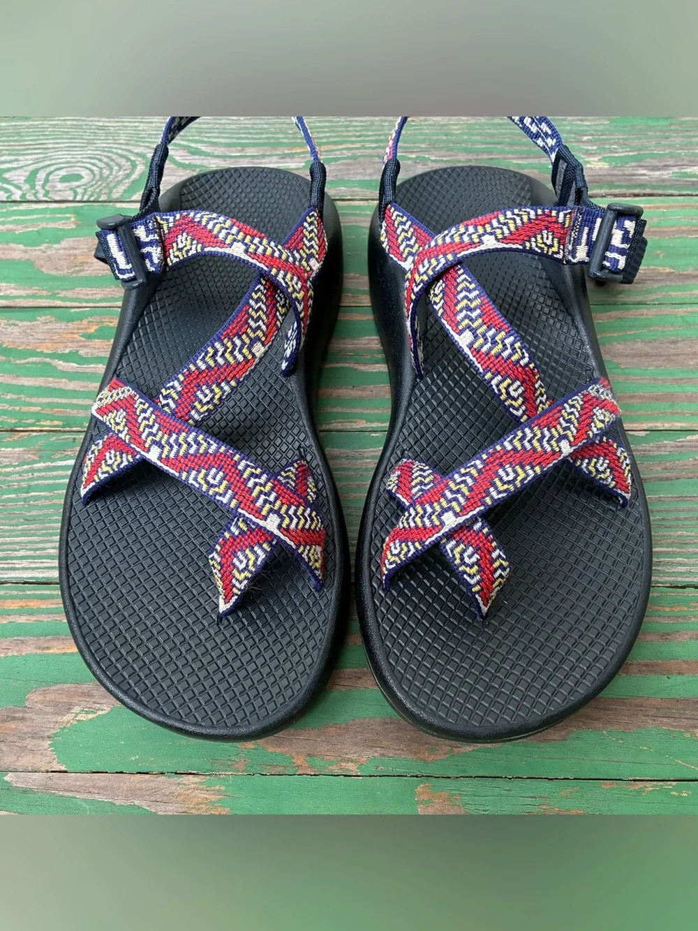 Chaco Womens Z/2 Classic Sandals Sz 9 Red Navy Yellow Strappy Summer Vacation